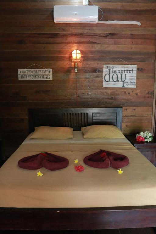 Alexyane Paradise Bungalow Джили Трауанган Екстериор снимка