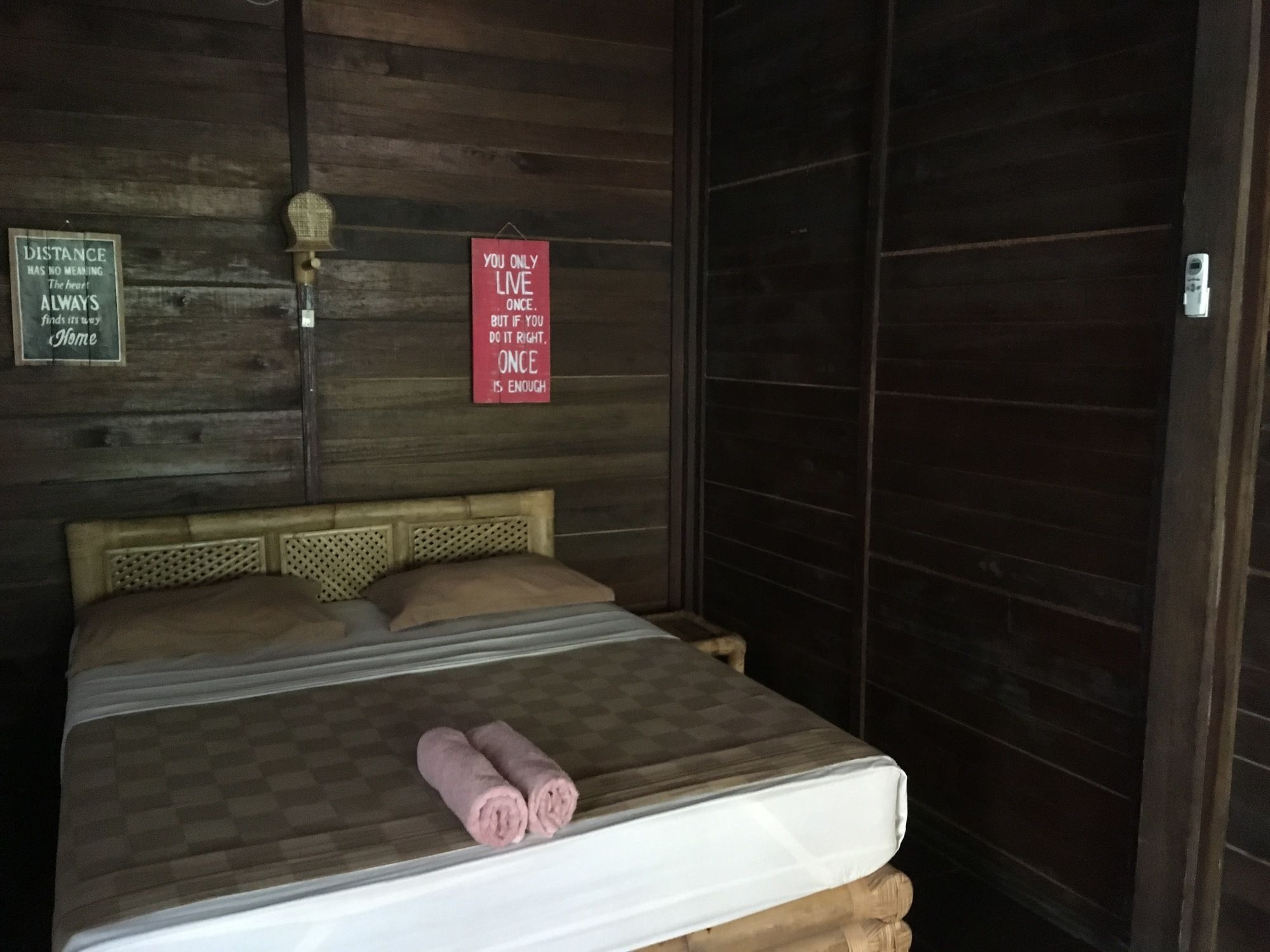 Alexyane Paradise Bungalow Джили Трауанган Екстериор снимка
